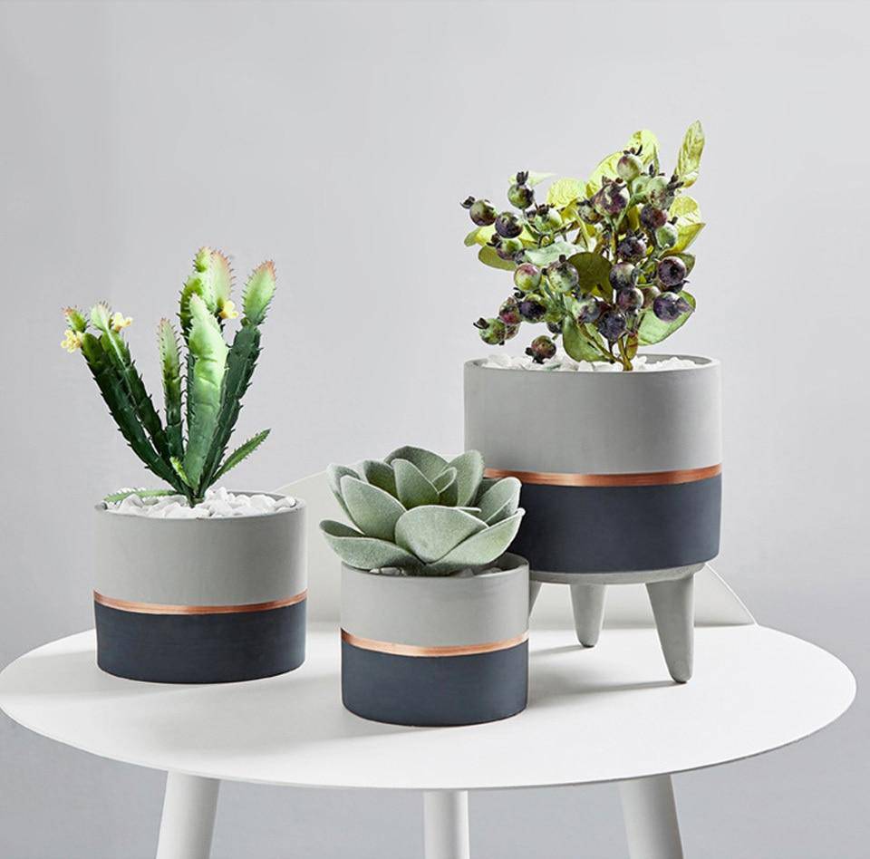 Cache-pot sur pied bas design effet ciment Ultra - vue 7 sur 12