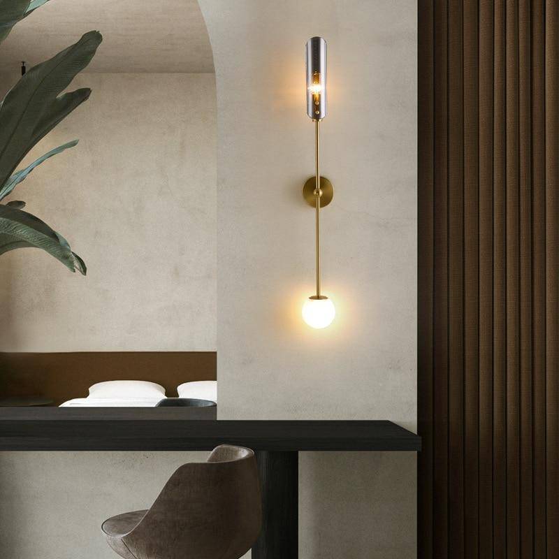 Applique murale design à LED dorée avec tige doré et verre Nordic - vue 2 sur 7