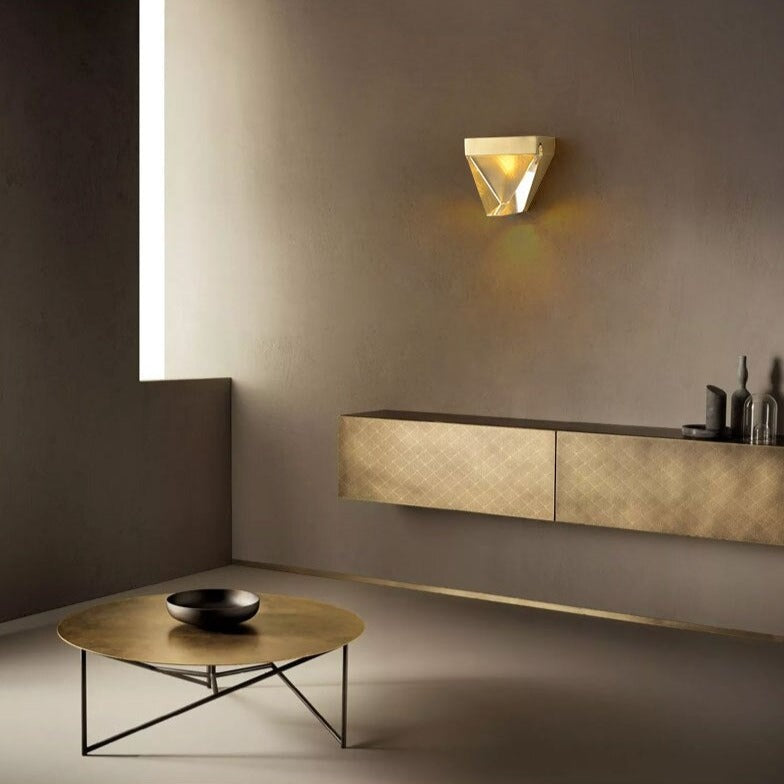 Applique murale moderne en forme de pyramide luxury Jarrett - vue 4 sur 7