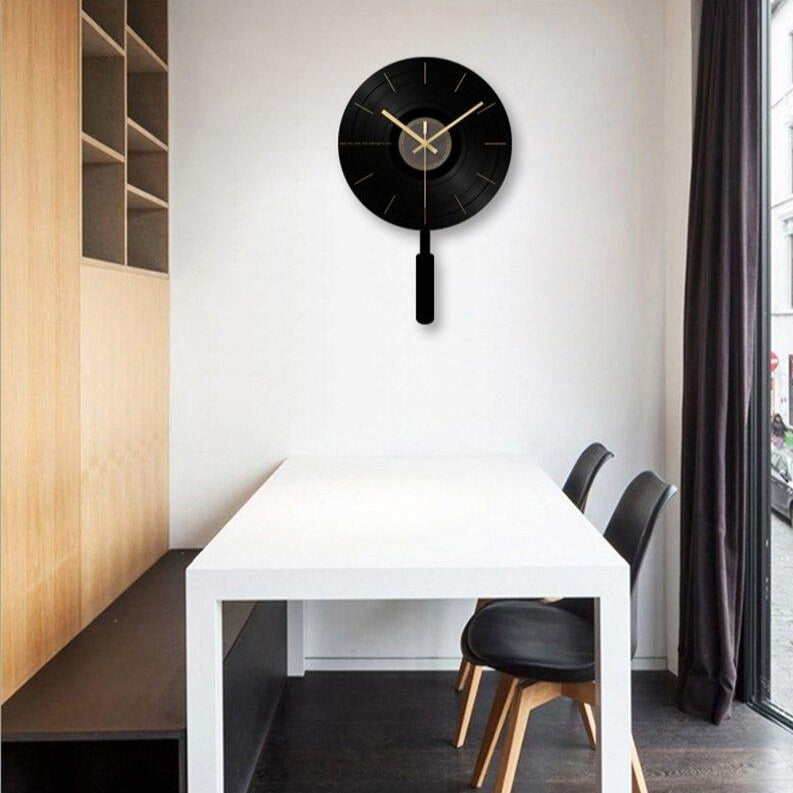 Horloge murale ronde design noire et aiguilles dorées 30cm - vue 5 sur 5