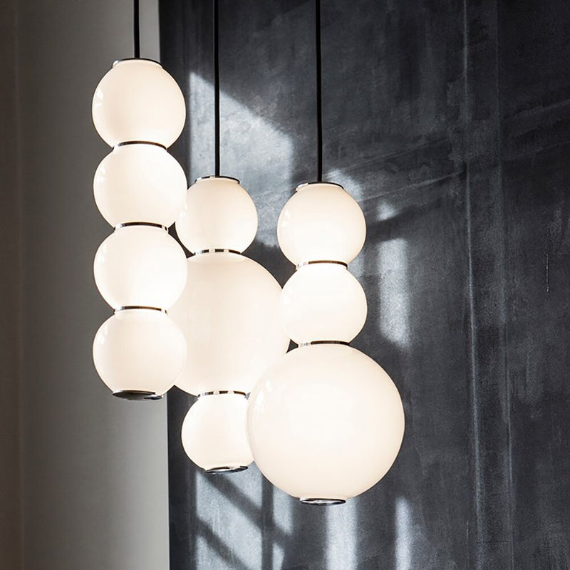 Suspension moderne LED avec perles lumineuses Julene