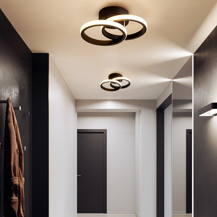 Plafonnier moderne LED avec anneaux croisés en métal Dunkian - vue 3 sur 4