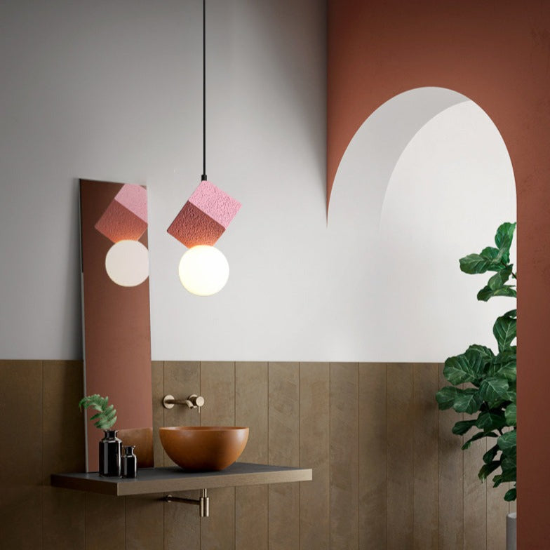 Suspension moderne LED en bloc de résine Wayne - vue 3 sur 8
