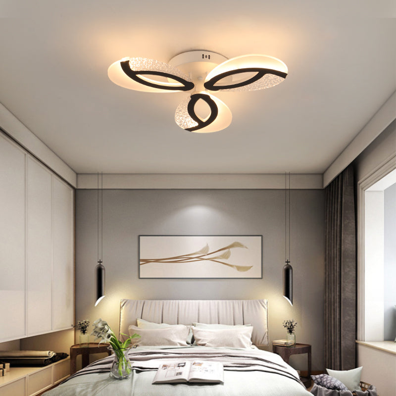 Plafonnier moderne LED en forme de fleur acrylique Jalen
