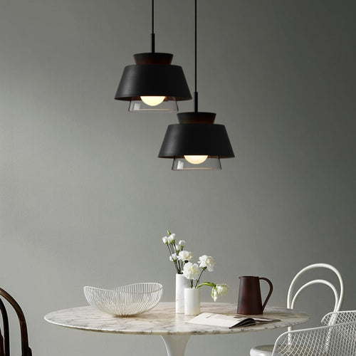 Suspension moderne avec double abat-jours en verre et métal Delcio