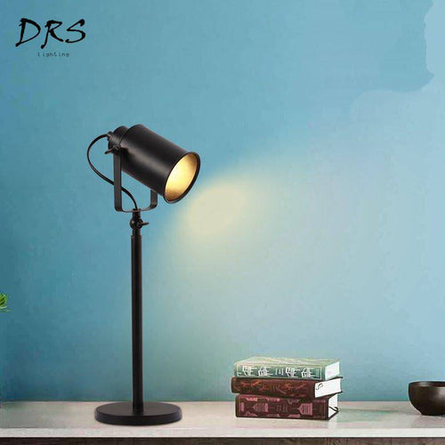 Lampe de bureau à LED spot ajustable sur pied noir