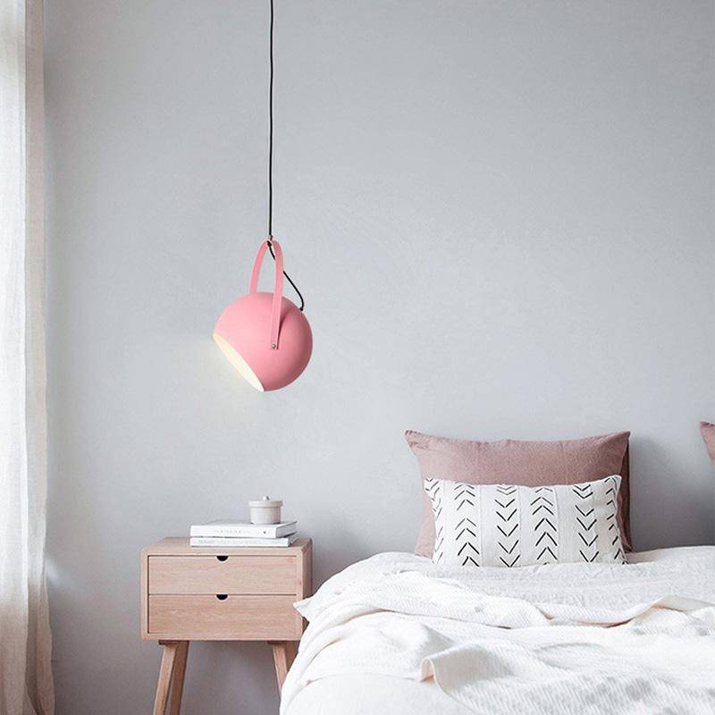 Suspension LED boule avec lanière en métal Colourful - vue 5 sur 6