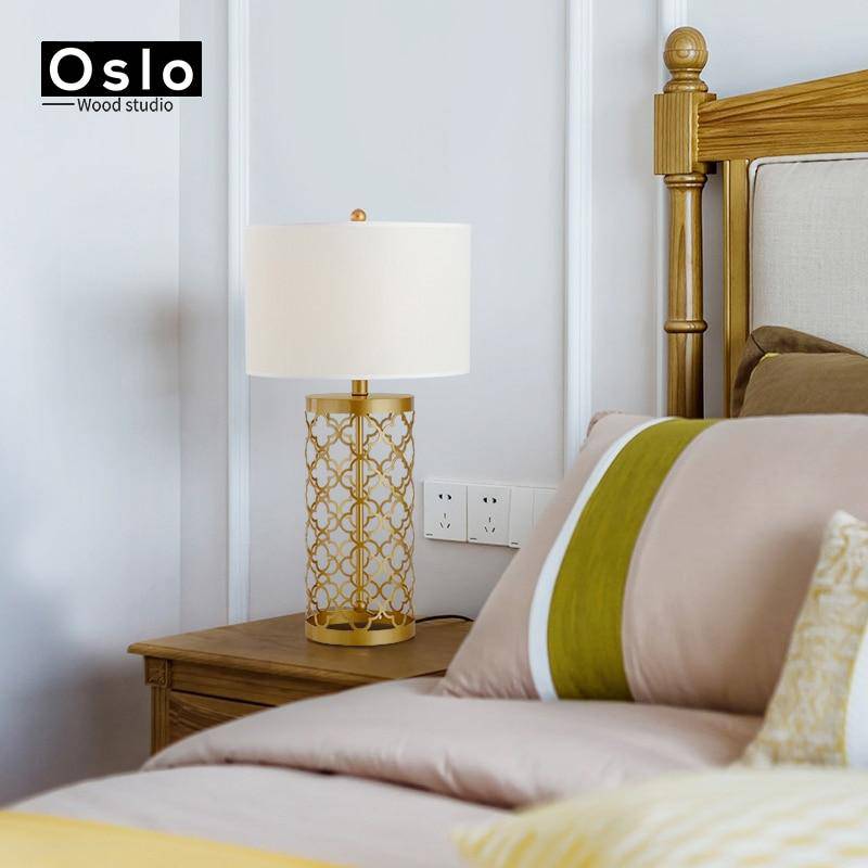 Lampe de chevet à poser design doré American - vue 3 sur 6