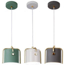 Suspension design à LED avec abat-jour cylindrique en métal coloré Nordic