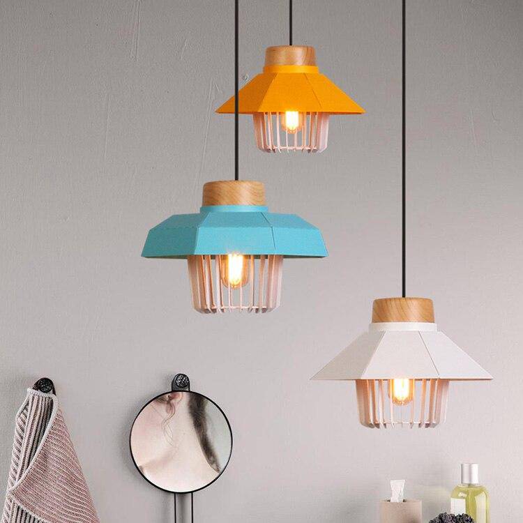 Suspension design LED avec abat-jour cage métal colorée Loft - vue 5 sur 9