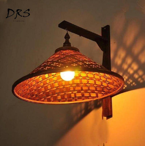 Applique murale rustique avec abat-jour en bambou Hat
